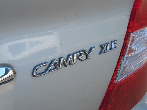 Used 2004 Toyota Camry XLE image 13