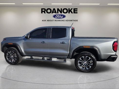 Used 2023 GMC Canyon Denali AWD/4WD image 16