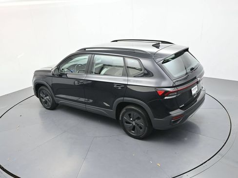 Used 2025 Volkswagen Taos S FWD image 27