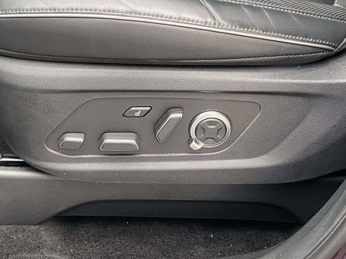 Used 2024 Hyundai Palisade Calligraphy image 18