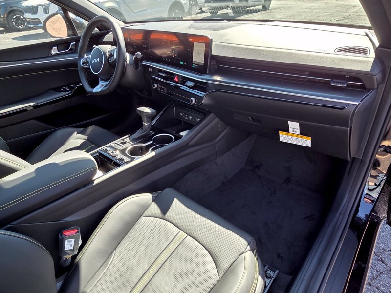 New 2027 Kia K5 GT FWD image 11
