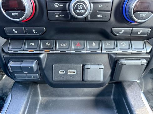 Used 2019 Chevrolet Silverado 1500 LT Trail Boss image 29