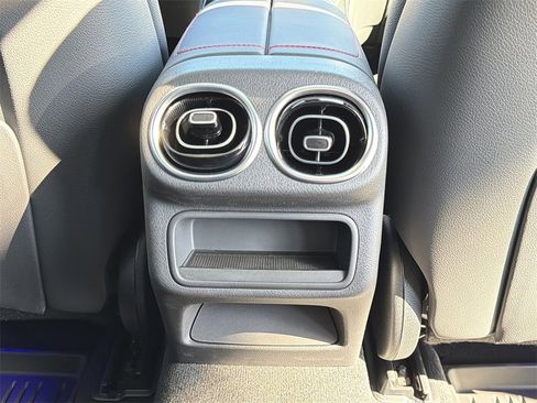 New 2026 Mercedes-Benz GLC 43 AMG 4MATIC image 19