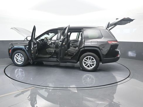 Used 2021 Jeep Grand Cherokee L Laredo w/ Luxury Tech Group I image 77