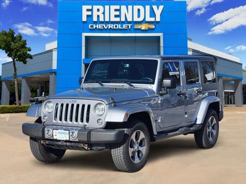 Used 2018 Jeep Wrangler Unlimited Sahara w/ Max Tow Package image 3