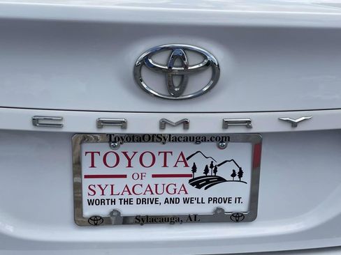 Used 2021 Toyota Camry LE FWD image 8