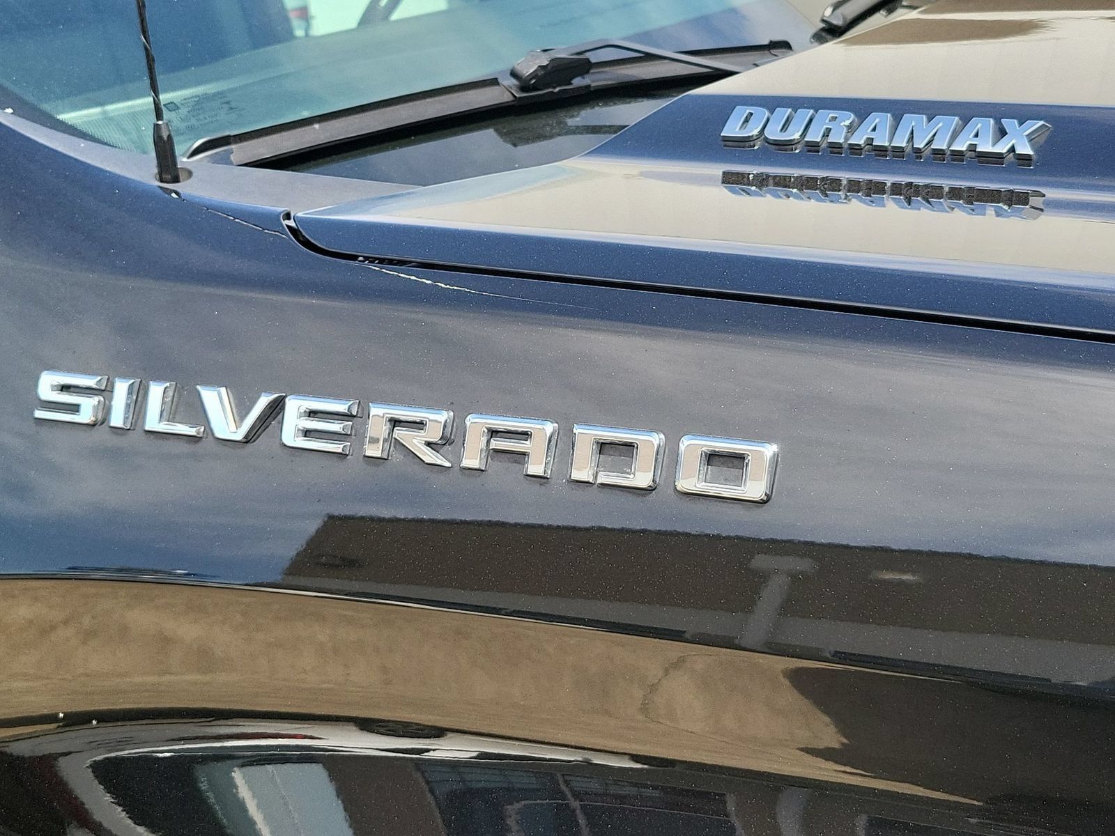 Used 2022 Chevrolet Silverado 1500 LTZ AWD/4WD image 31