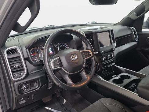 Used 2020 RAM 1500 Big Horn AWD/4WD image 16