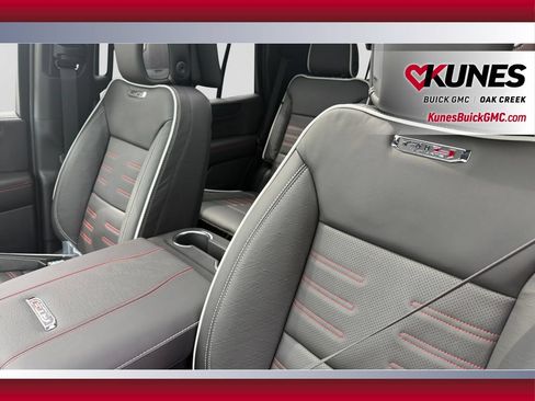 New 2026 GMC Yukon AT4 Ultimate w/ LPO, Floor Liner Package AWD/4WD image 23
