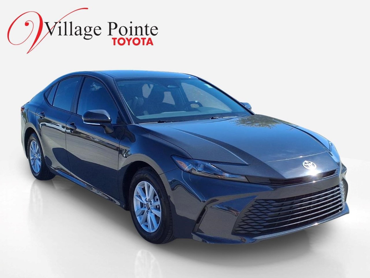 Used 2026 Toyota Camry LE w/ Convenience Package FWD image 7