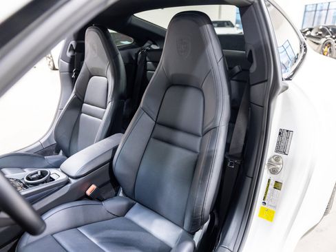 Used 2022 Porsche 911 Carrera image 35