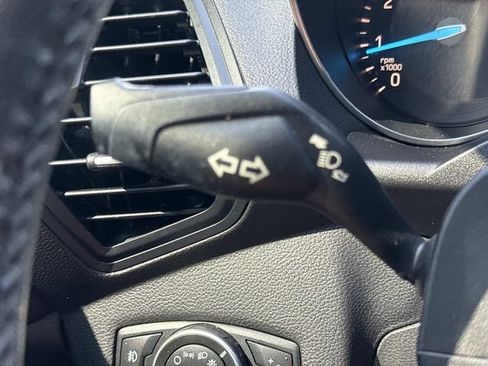 Used 2019 Ford Escape SEL FWD image 22