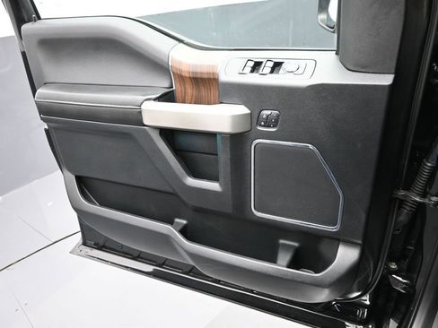 Used 2015 Ford F150 Lariat w/ Equipment Group 501A Mid image 15