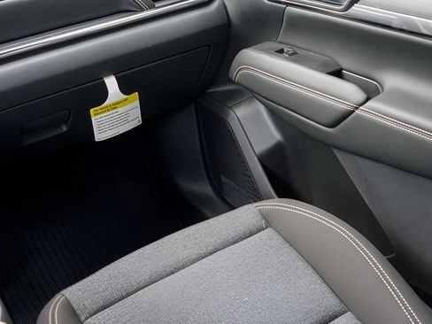 New 2026 GMC Terrain Elevation w/ Technology Package II FWD image 25