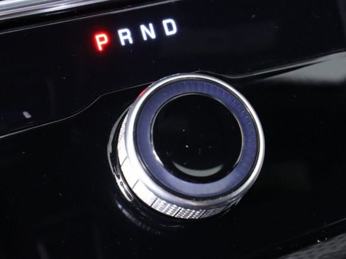 Used 2024 Jeep Grand Cherokee Laredo AWD/4WD image 25