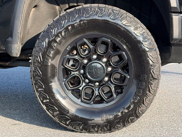 Certified 2024 Chevrolet Silverado 2500 ZR2 w/ ZR2 Bison Edition AWD/4WD image 18
