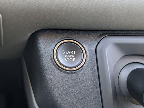 Used 2023 Land Rover Defender 110 S image 17