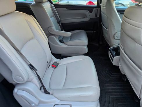 Used 2018 Honda Odyssey EX-L image 17