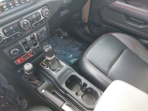 Used 2020 Jeep Gladiator Mojave image 25