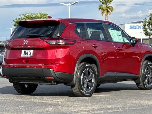 New 2026 Nissan Rogue SV image 4