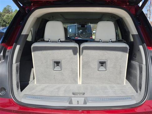 Used 2021 Cadillac XT6 Premium Luxury image 9