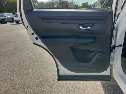 Used 2024 Honda CR-V EX image 13