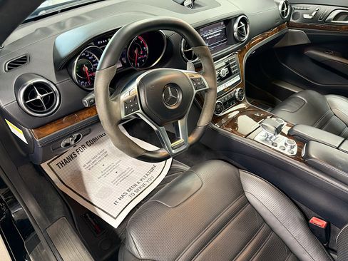 Used 2013 Mercedes-Benz SL 63 AMG image 4