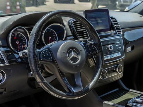 Used 2018 Mercedes-Benz GLE 350 image 25