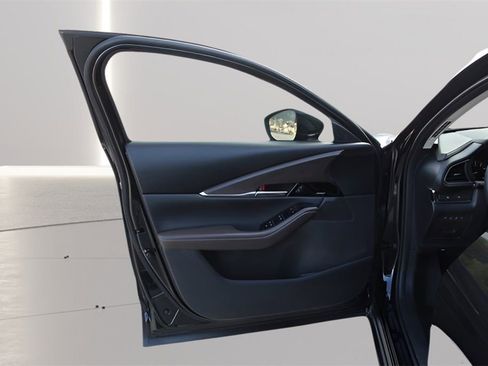 Used 2025 MAZDA CX-30 2.5 Turbo w/ Premium Package image 21