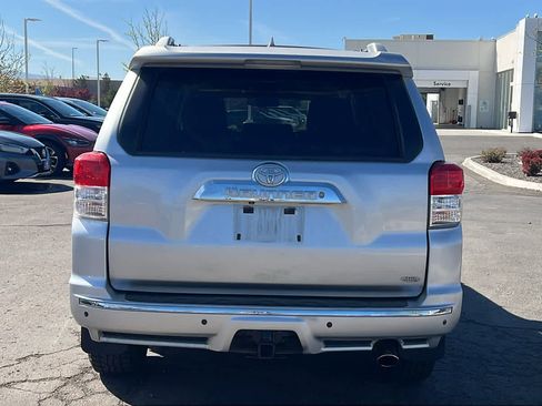 Used 2011 Toyota 4Runner SR5 w/ Premium Pkg w/Leather image 6