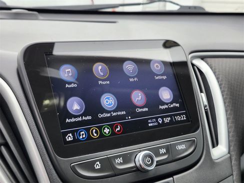 Used 2022 Chevrolet Malibu LT image 19