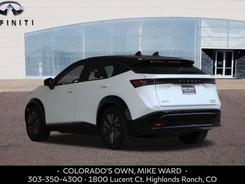 Used 2024 Nissan Ariya AWD image 3