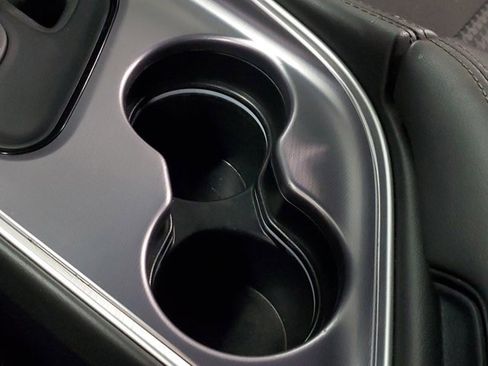 Used 2019 Dodge Challenger R/T w/ Blacktop Package image 28