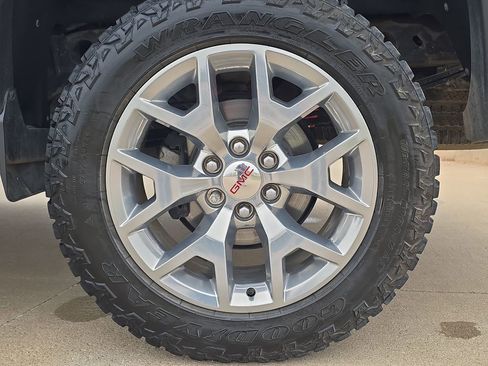 Used 2018 GMC Sierra 1500 SLT w/ Texas SLT Premium Package image 33