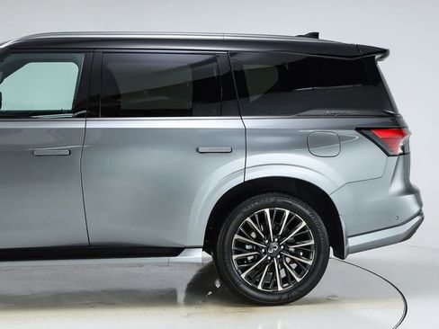 New 2026 INFINITI QX80 Autograph w/ Premium Cargo Package AWD/4WD image 4