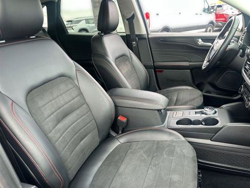 Used 2021 Ford Escape SEL w/ Equipment Group 302A image 23