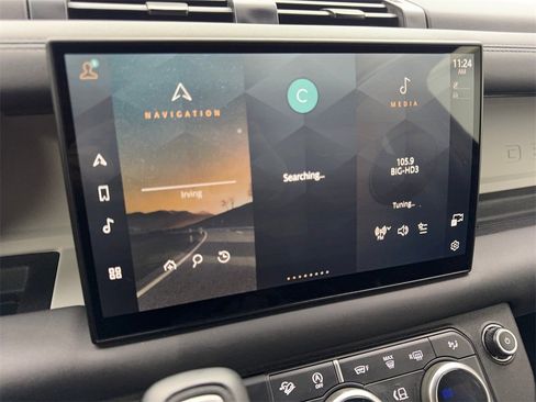 Used 2025 Land Rover Defender 110 S image 61