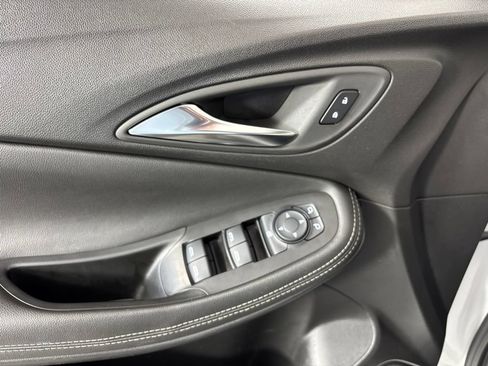 Certified 2024 Buick Encore GX Sport Touring FWD image 24