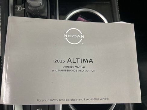 Used 2023 Nissan Altima 2.5 SV image 27