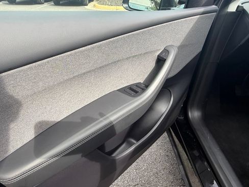 Used 2026 Tesla Model Y 2WD image 20