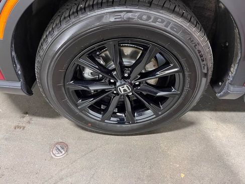 Used 2025 Honda CR-V Sport image 29