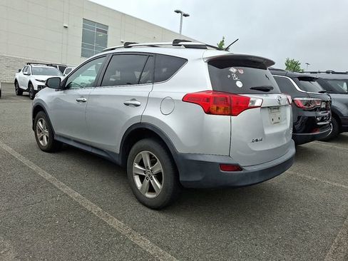 Used 2015 Toyota RAV4 XLE AWD/4WD image 6