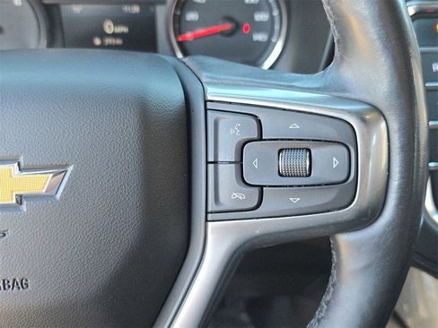 Used 2021 Chevrolet Tahoe LT w/ LT Signature Package image 26