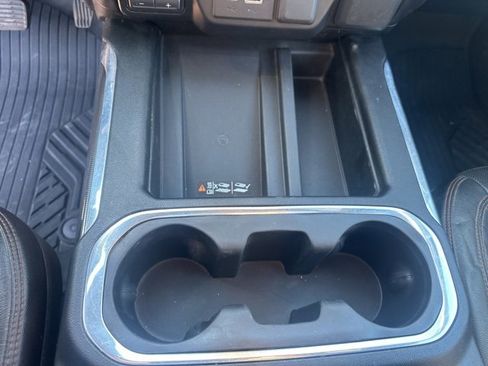 Used 2021 GMC Sierra 1500 AT4 w/ AT4 Premium Package image 16