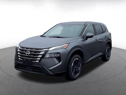 Used 2025 Nissan Rogue SV image 8