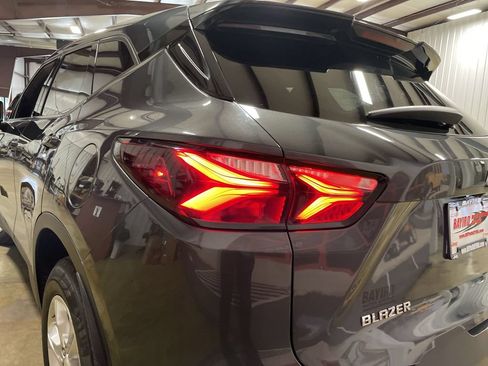 Used 2020 Chevrolet Blazer LT FWD image 23