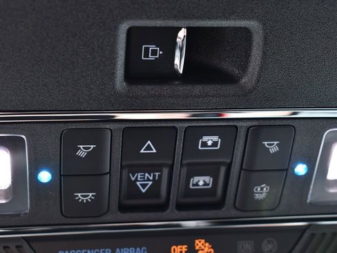 New 2025 Ford F150 Lightning Platinum image 39