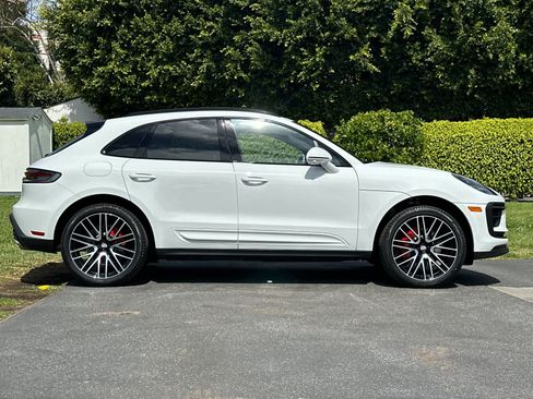 New 2026 Porsche Macan S AWD/4WD image 9