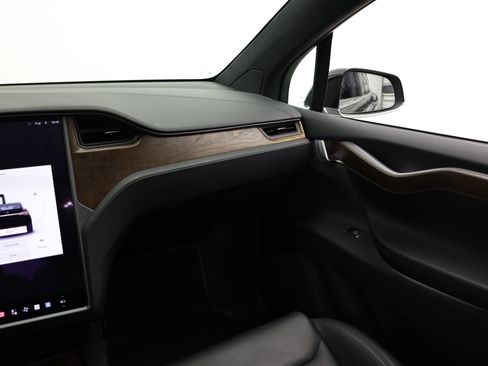 Used 2021 Tesla Model X Long Range AWD/4WD image 33