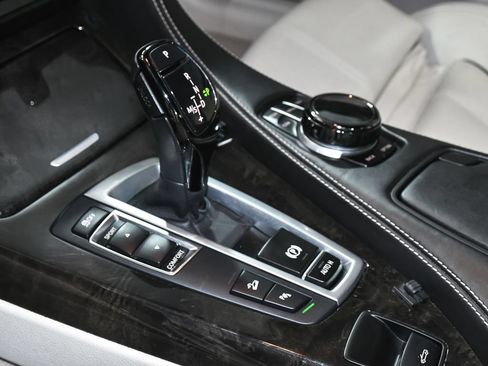 Used 2018 BMW 650i xDrive Convertible w/ Executive Package AWD/4WD image 46